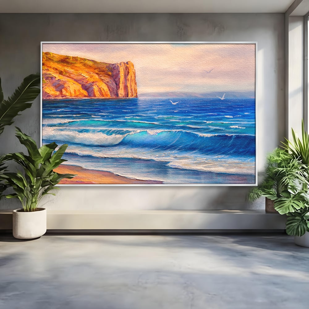 Tablou canvas cu pictura cu stanca pe malul marii, in rama de aluminiu argintiu